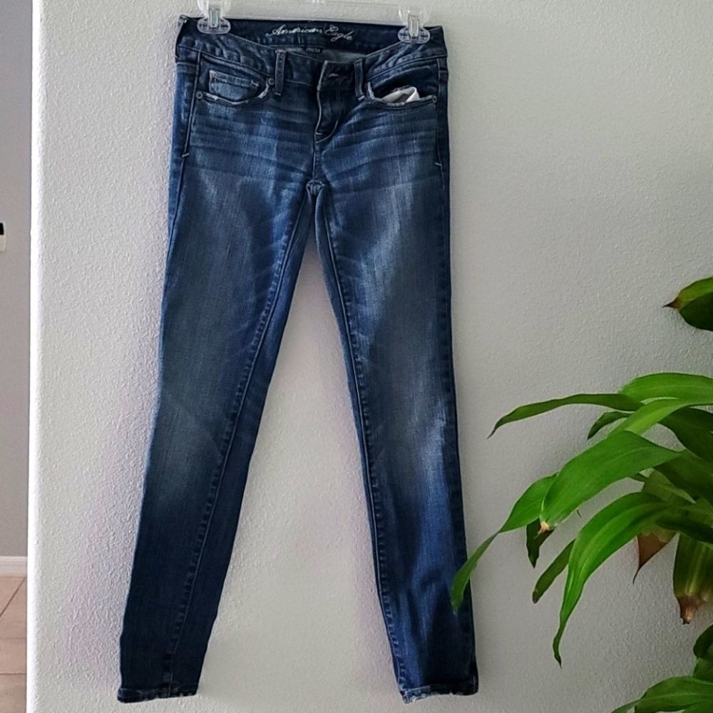 American Eagle Dark Wash Skinmy Jeans